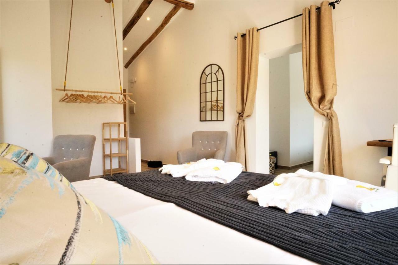 Bed and Breakfast El Amparo à Alhama de Granada Extérieur photo